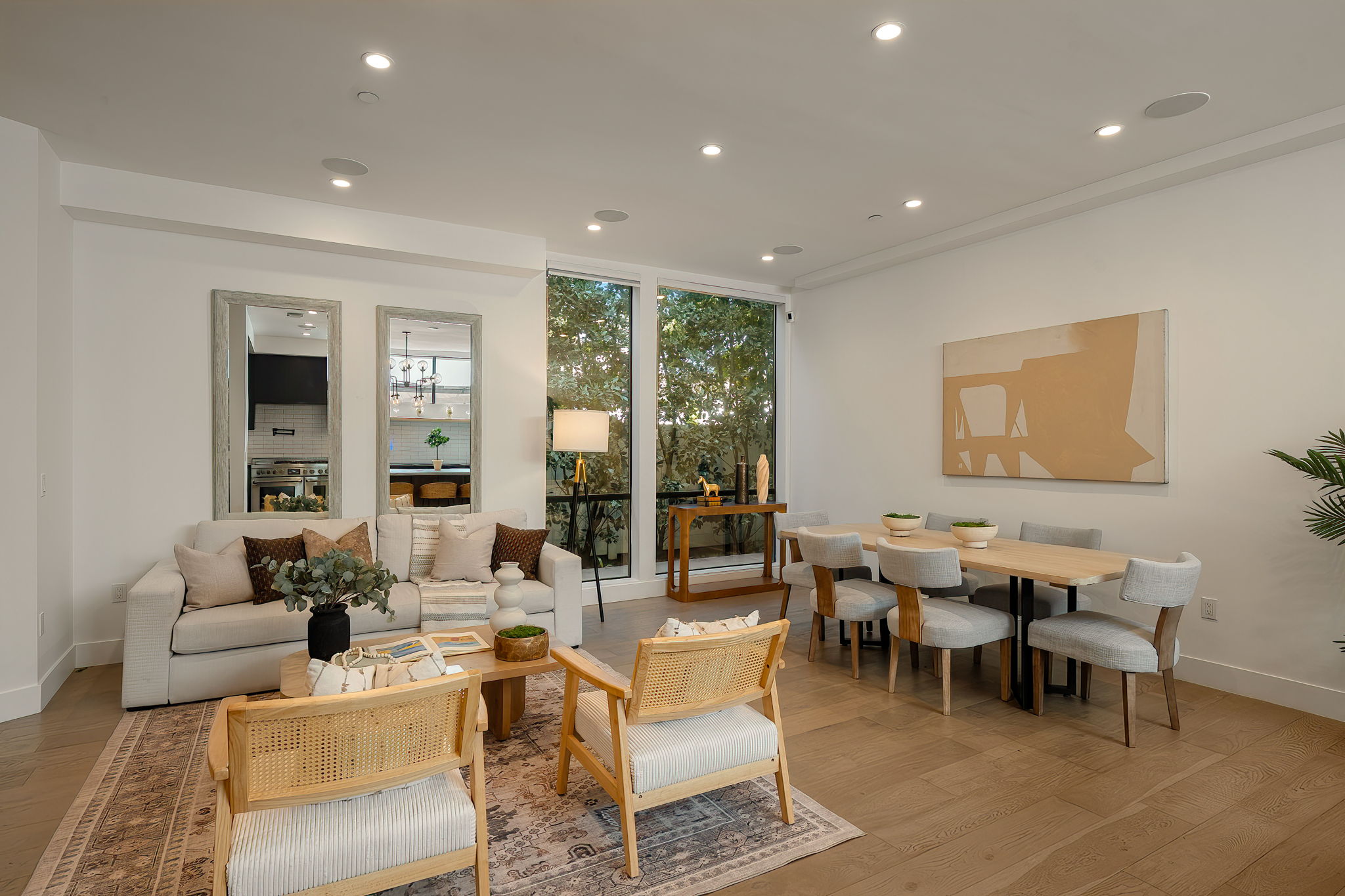 1927 18th Street B-18