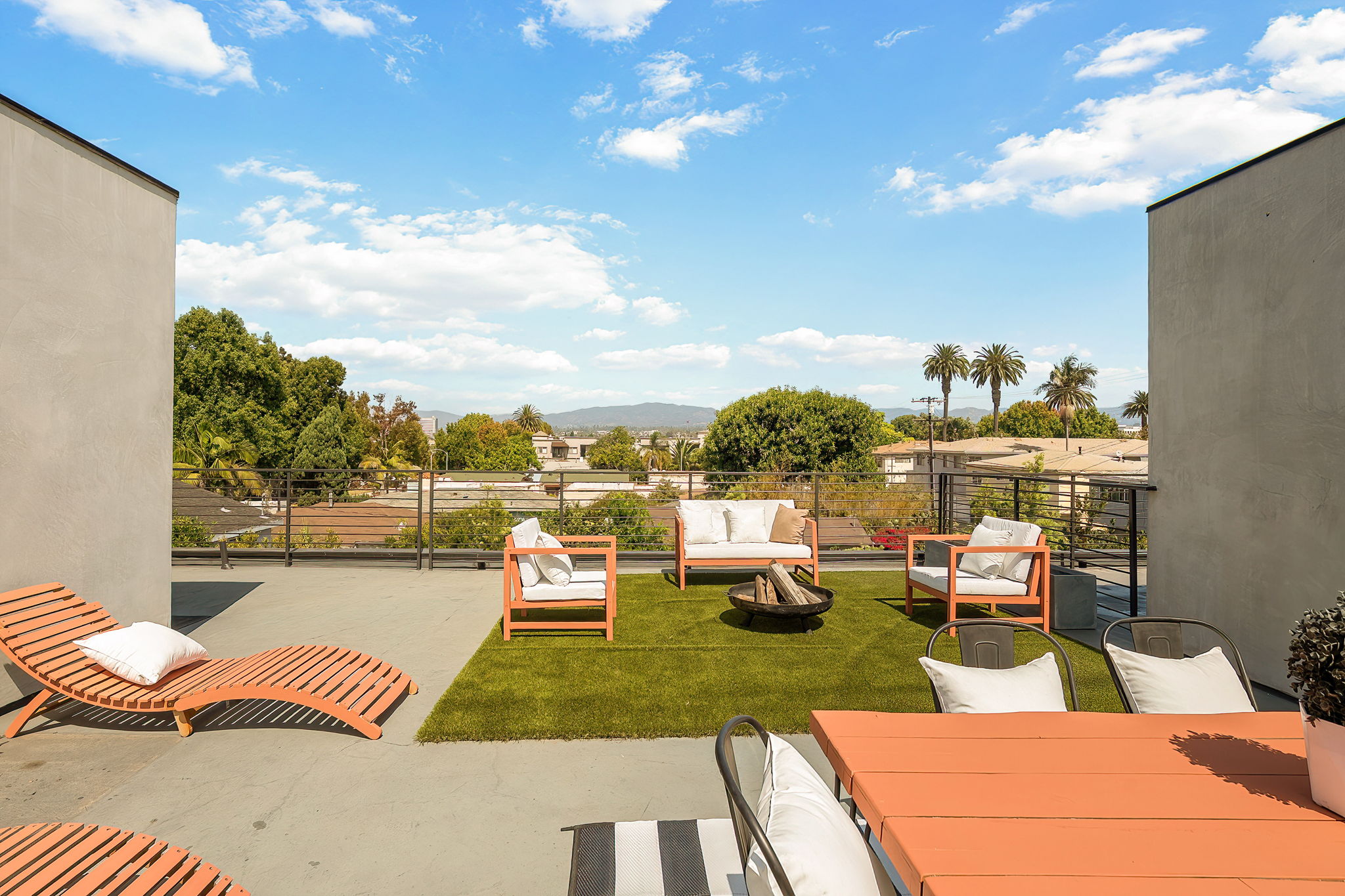 1927 18th Street B-54
