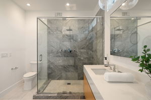 1927 18th Street B-37