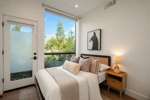 1927 18th Street B-42