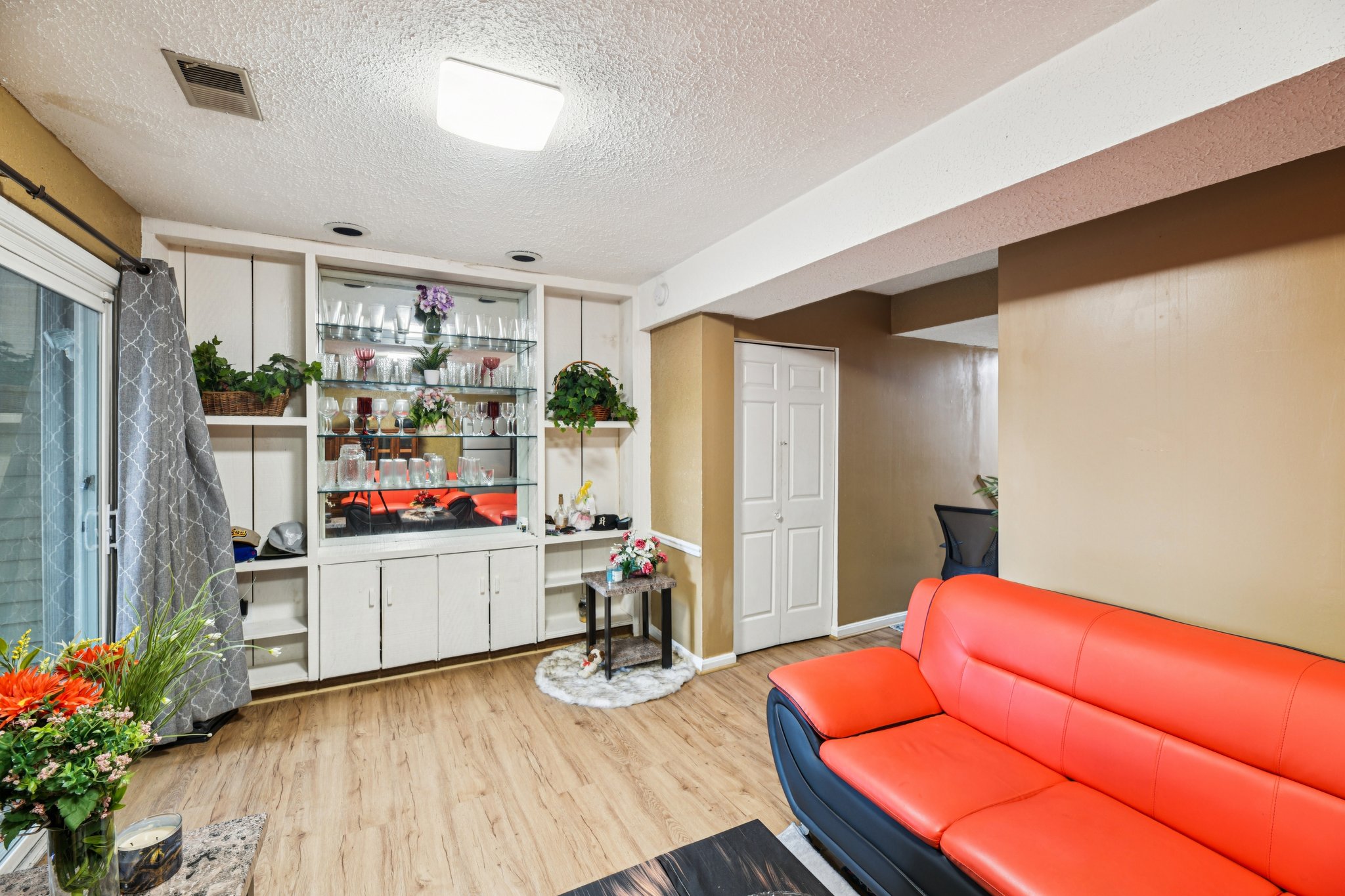 Amberstone Ct-S0110-037.jpg
