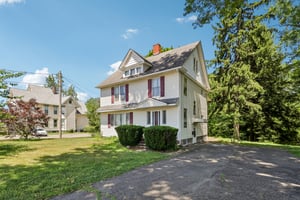 W Prospect Rd-S0907-002.jpg