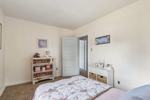 W Prospect Rd-S0907-021.jpg