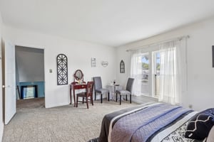 W Prospect Rd-S0907-023.jpg