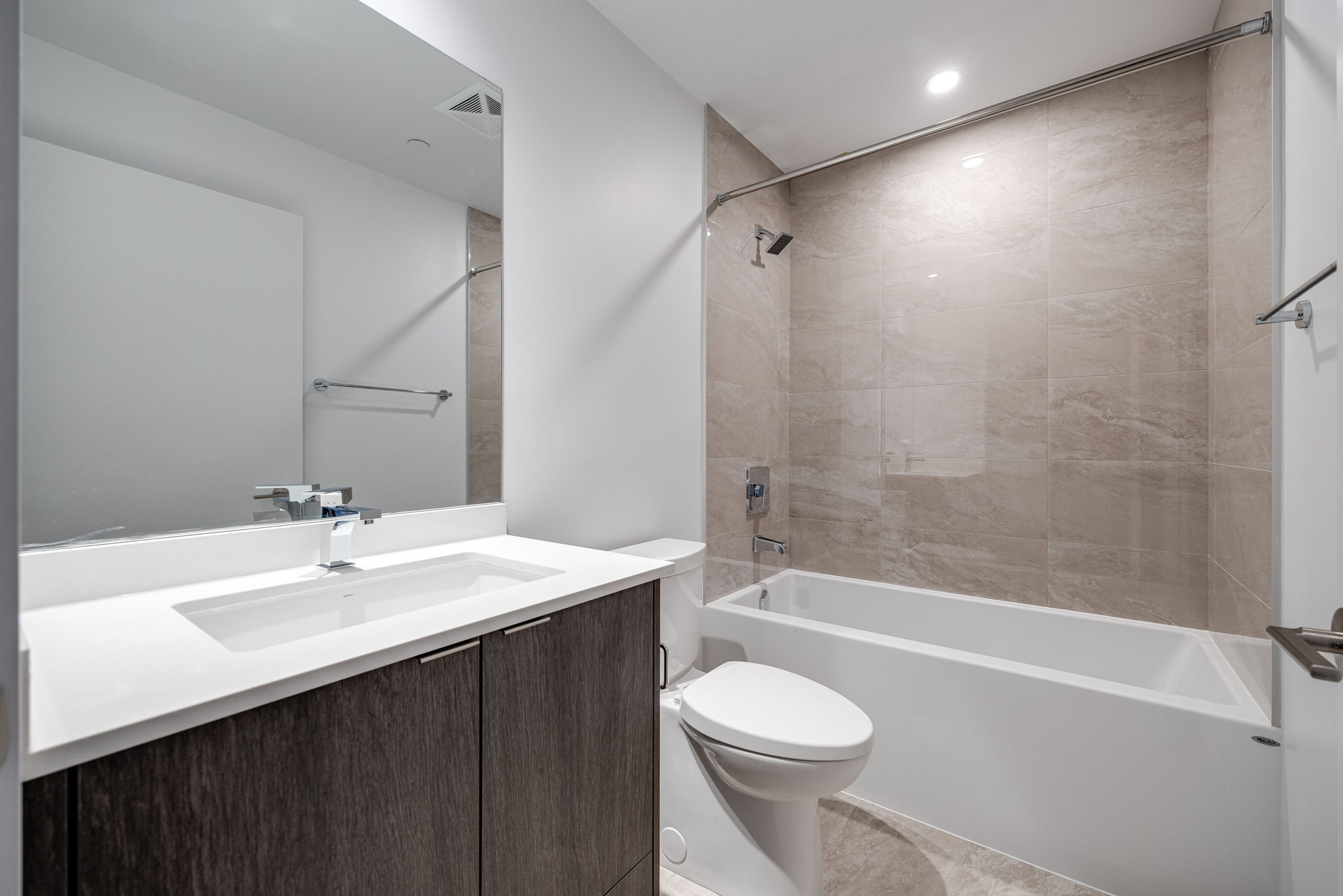Toronto property showcase — delivered property photograph 13