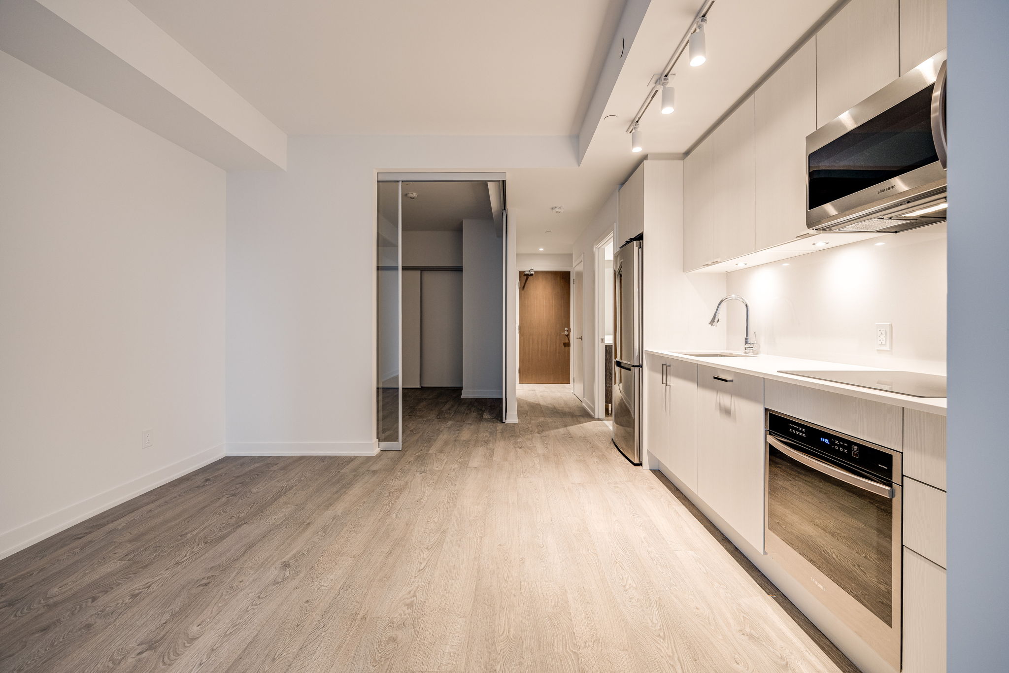 Toronto property showcase — delivered property photograph 6
