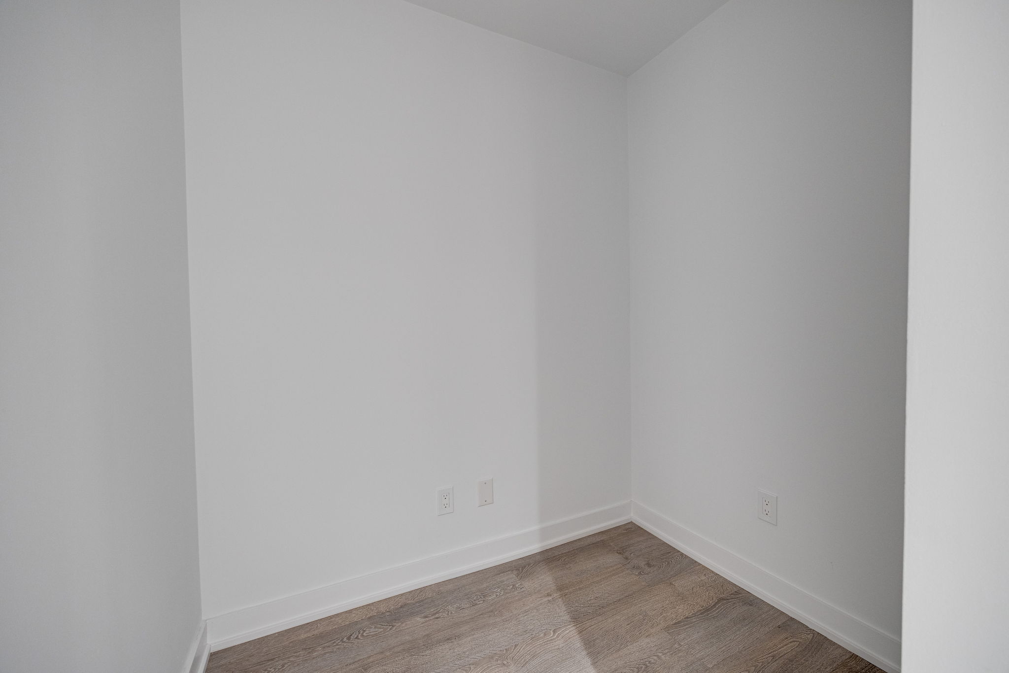 Toronto property showcase — delivered property photograph 10