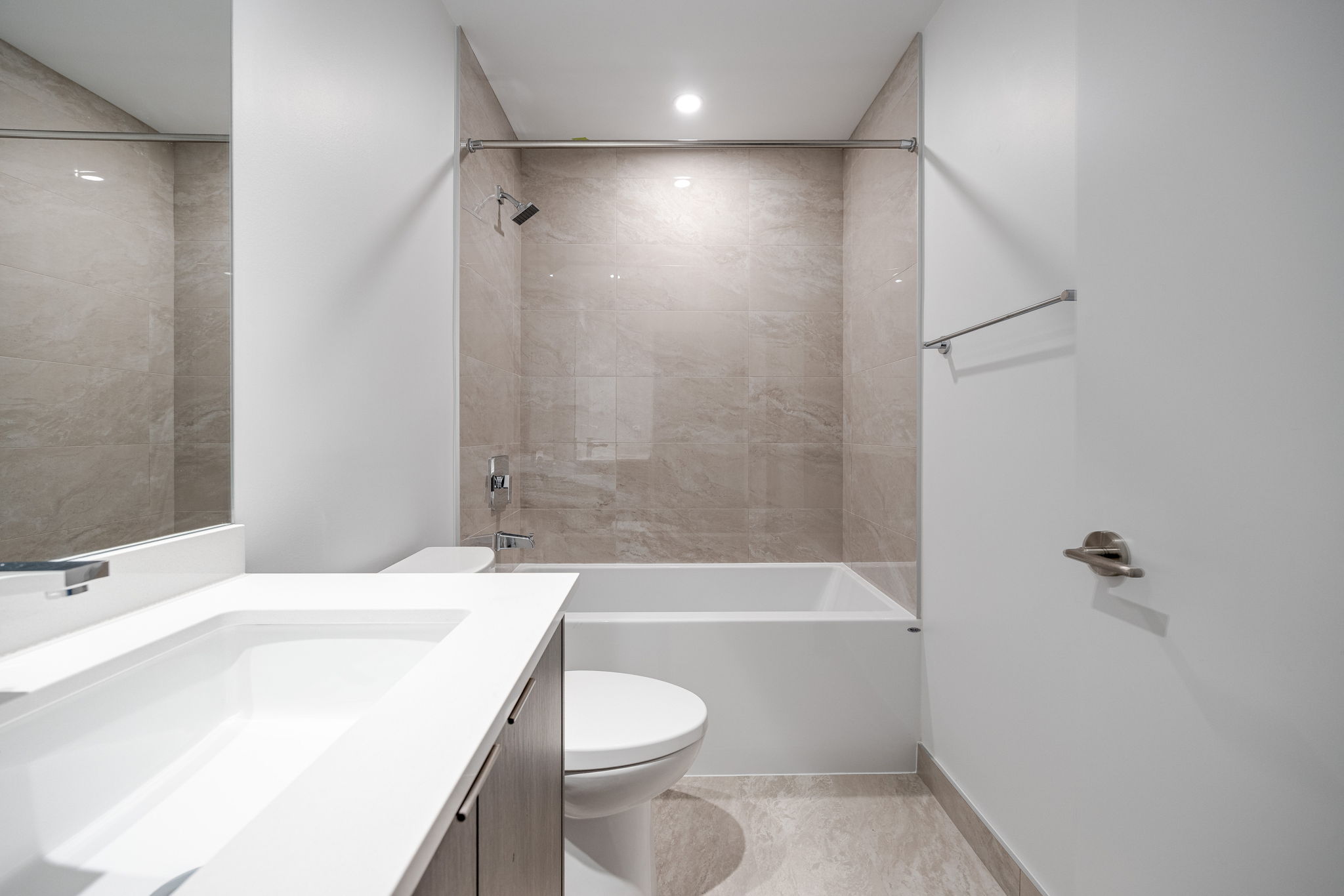 Toronto property showcase — delivered property photograph 14
