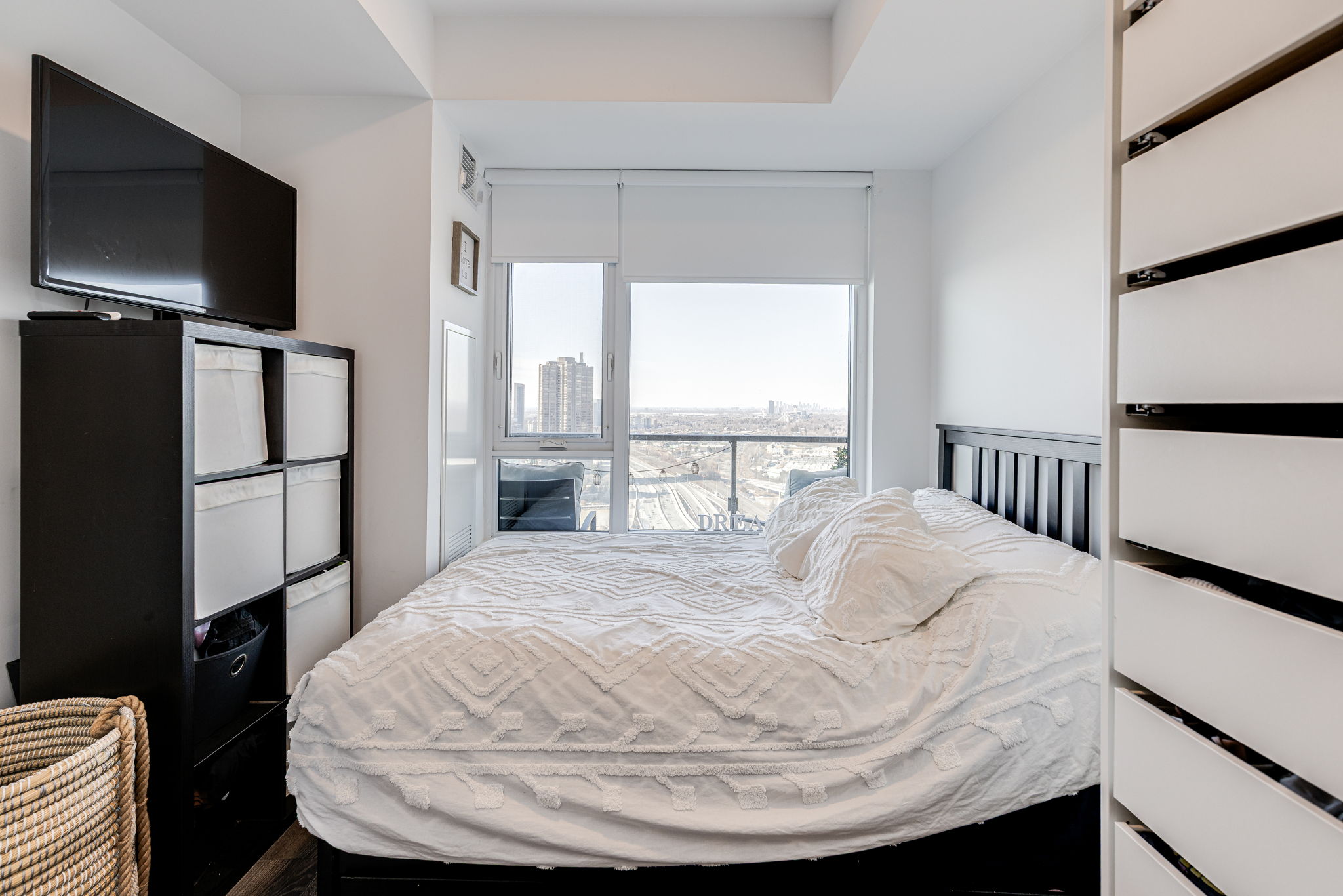 Toronto property showcase — delivered property photograph 13