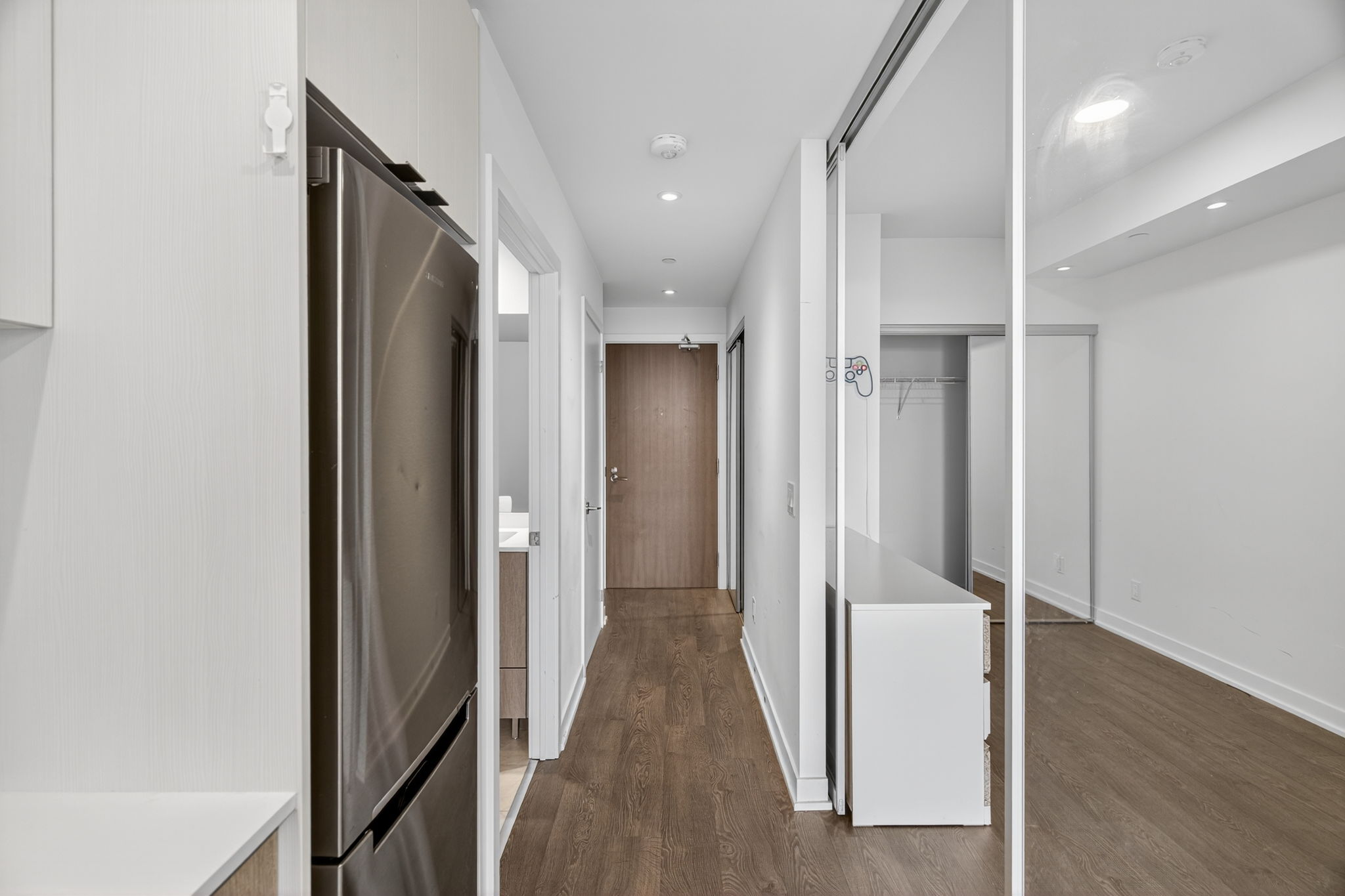 1928 Lake Shore Blvd W Unit 4009 Toronto, ON M6S 0B1