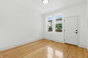 1928 W 21st St - 1R_002