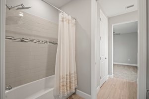  Photo 47