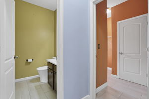  Photo 32