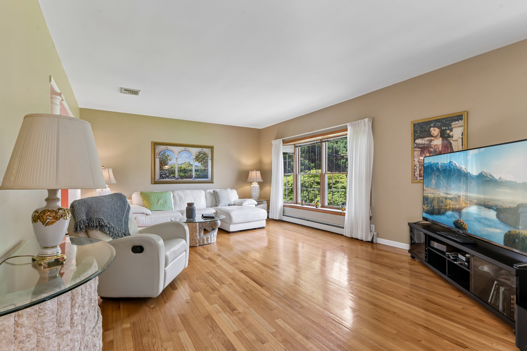 Cambon Ave-S1205-012.jpg