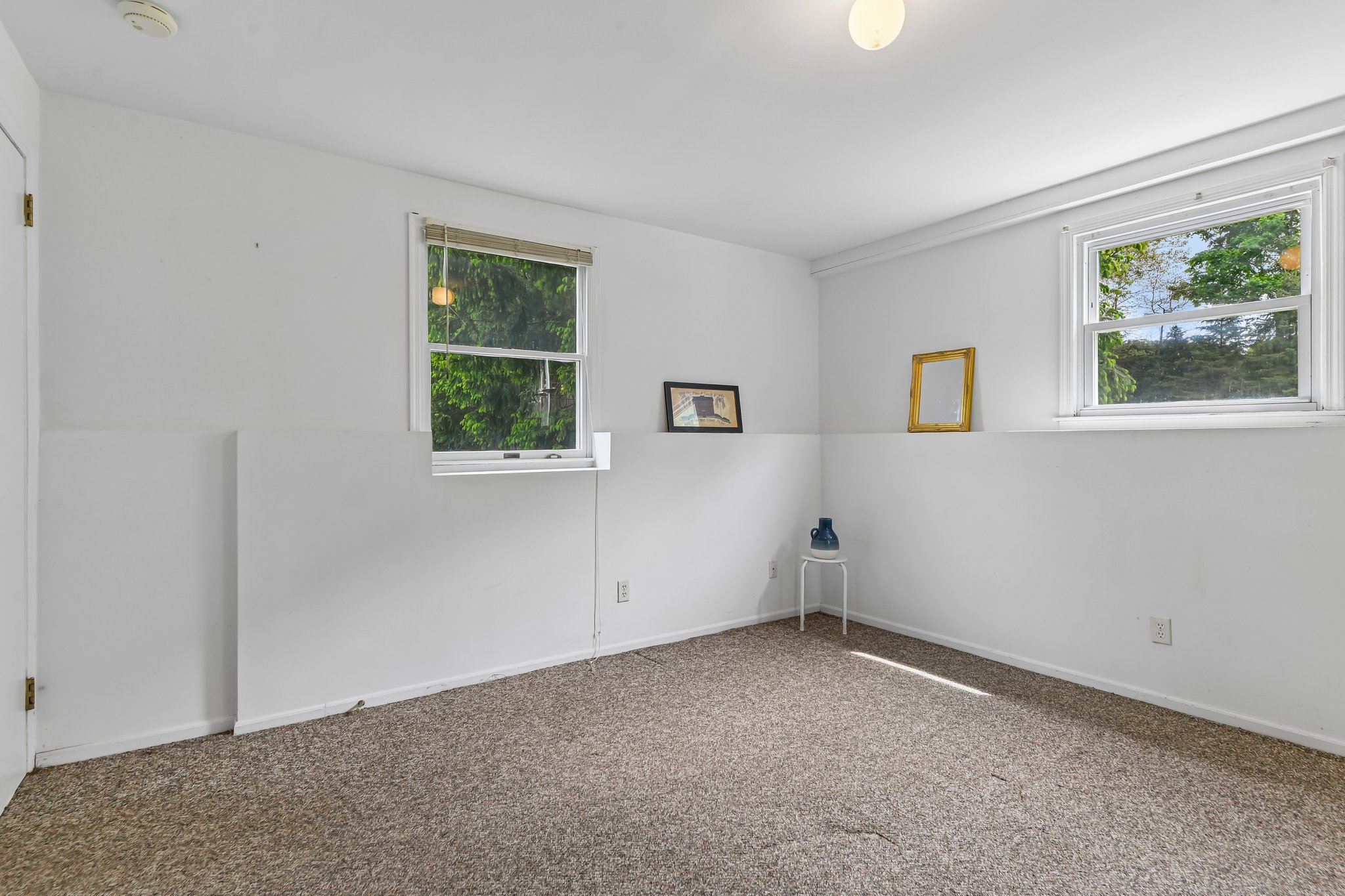 Cambon Ave-S1205-036.jpg