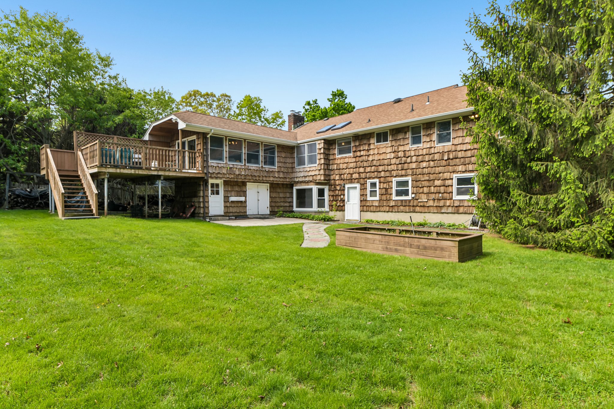 Cambon Ave-S1205-043.jpg
