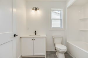  Photo 38