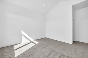 Photo 39