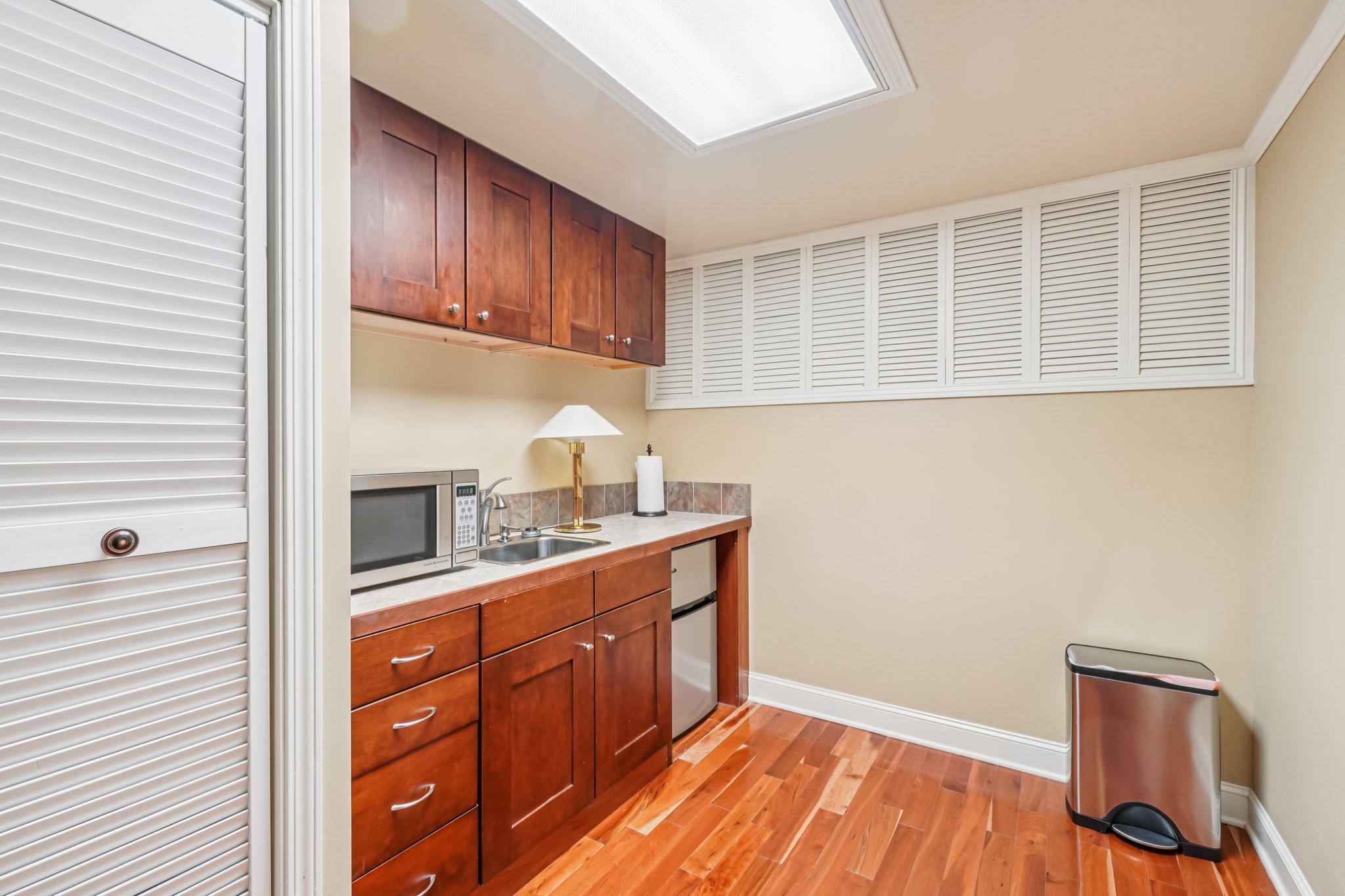 Downstairs Kitchenette