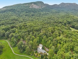 Ariel Mountains/Fairway