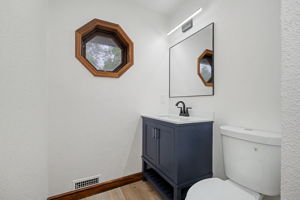  Photo 49
