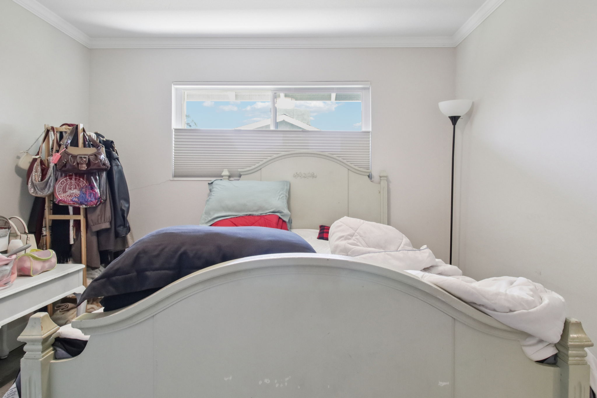 193 Roxbury St-L2506-042