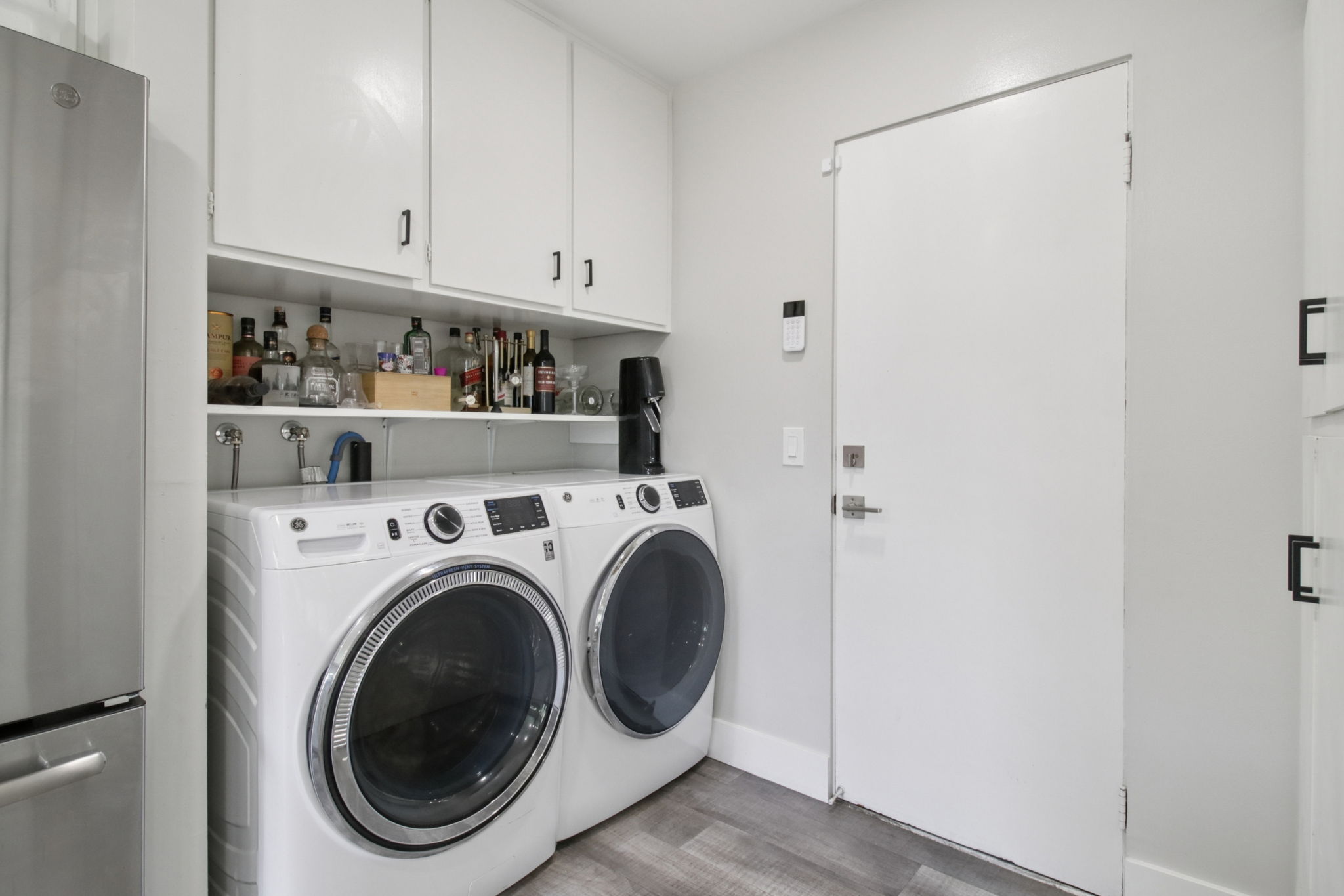 1214 Manchester Dr-L2506-034