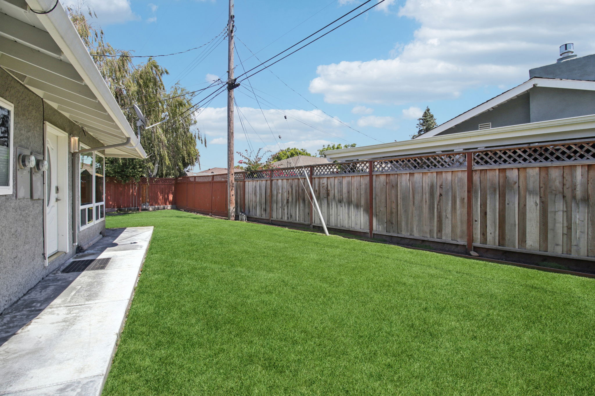 193 Roxbury St-L2506-045r