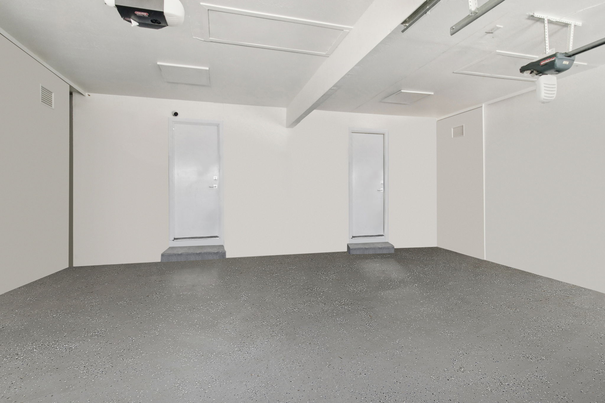 1214 Manchester Dr-L2506-041r
