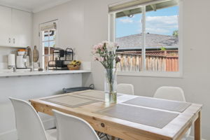 193 Roxbury St-L2506-021