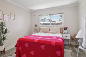 193 Roxbury St-L2506-031