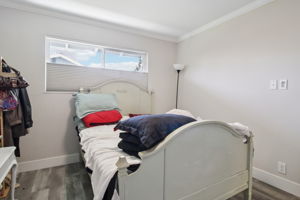 193 Roxbury St-L2506-039