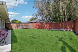 193 Roxbury St-L2506-048