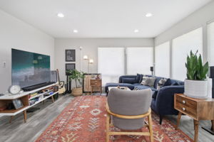 1214 Manchester Dr-L2506-005