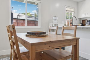 1214 Manchester Dr-L2506-014