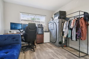 1214 Manchester Dr-L2506-023