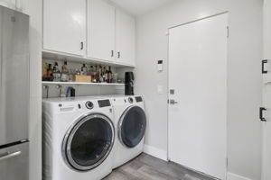 1214 Manchester Dr-L2506-034