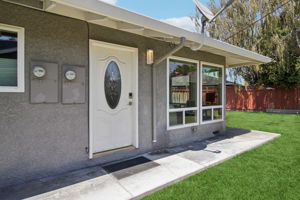 193 Roxbury St-L2506-044r