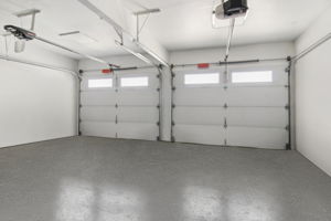 1214 Manchester Dr-L2506-040r