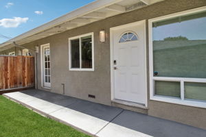 1214 Manchester Dr-L2506-042r
