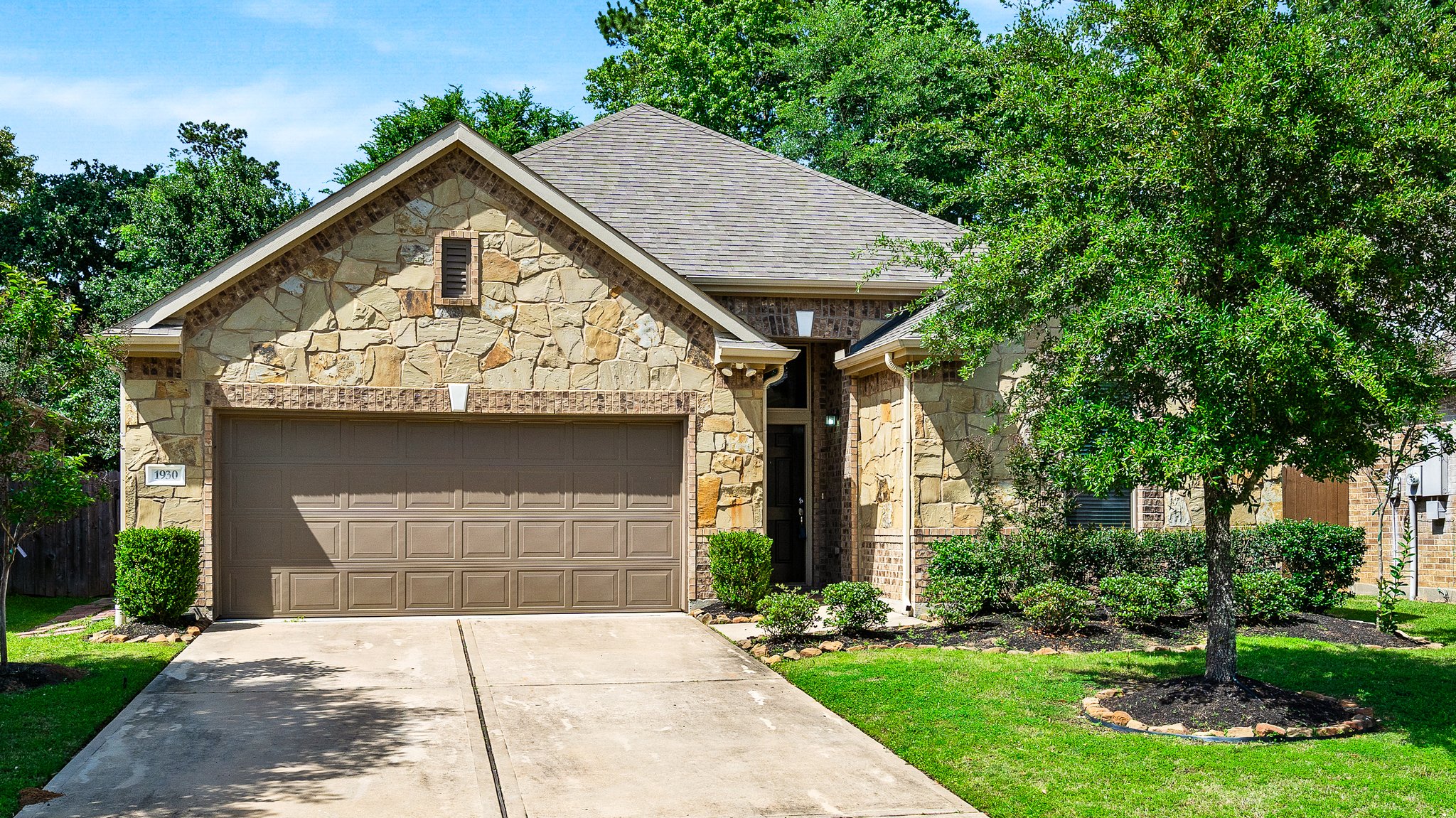1930 Elkington Cir, Conroe, TX 77304 Houston Real Estate Media