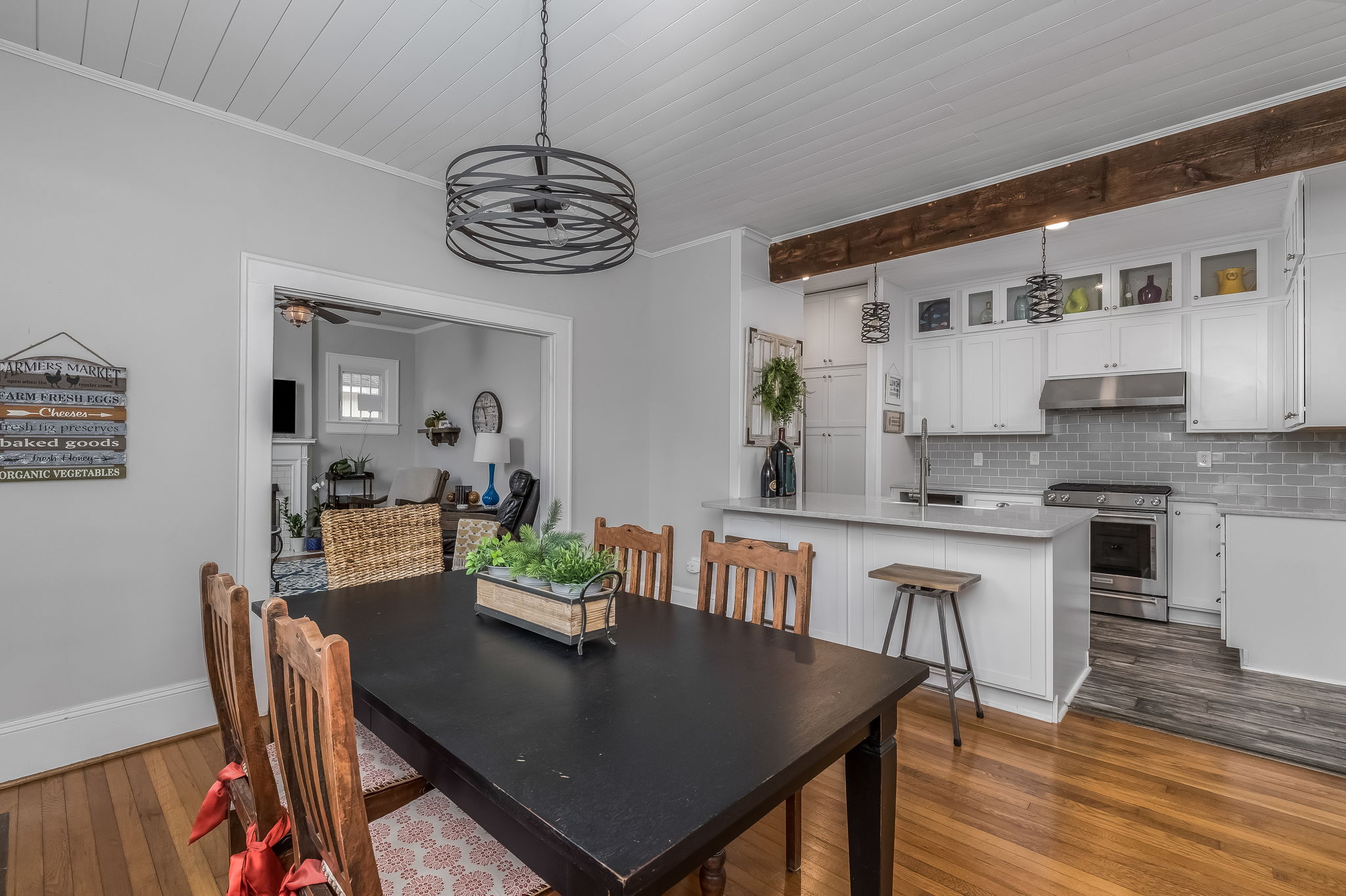 1931 Brantley St-11