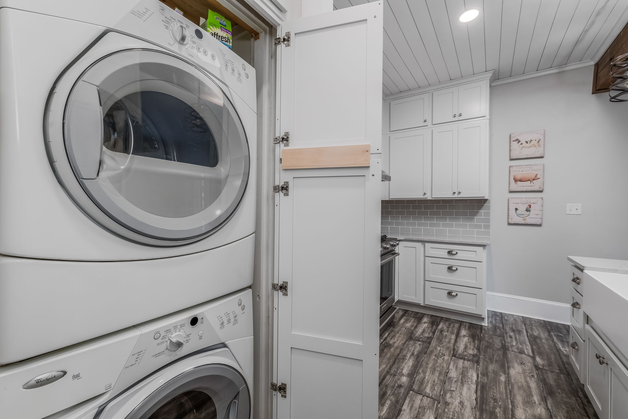 1931 Brantley St-16