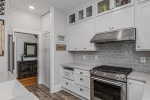 1931 Brantley St-14