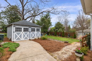 1931 Brantley St-30