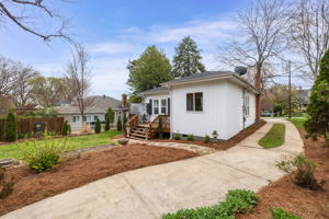 1931 Brantley St-31