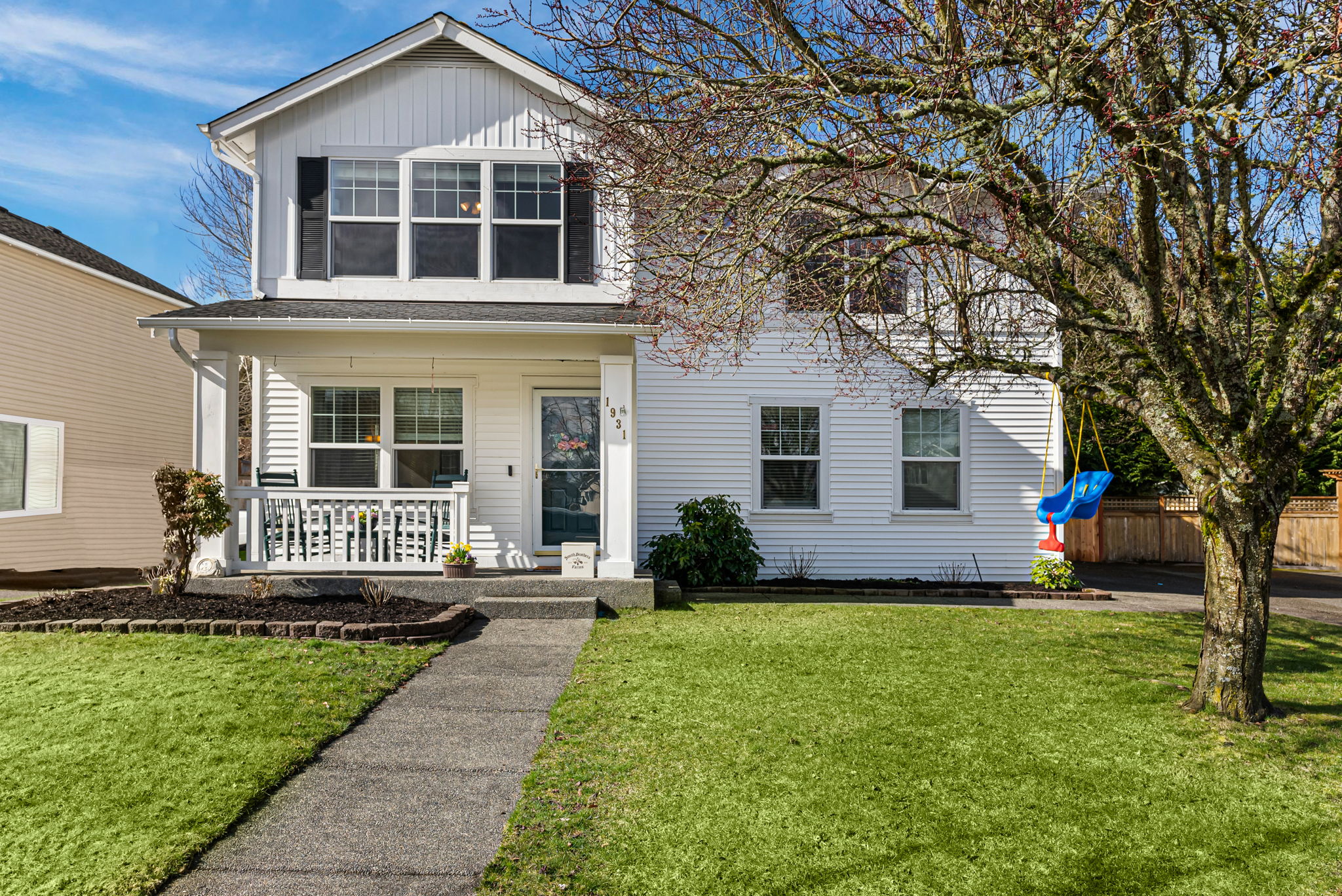1931 Cox Ave, DuPont, WA 98327, USA Photo 4