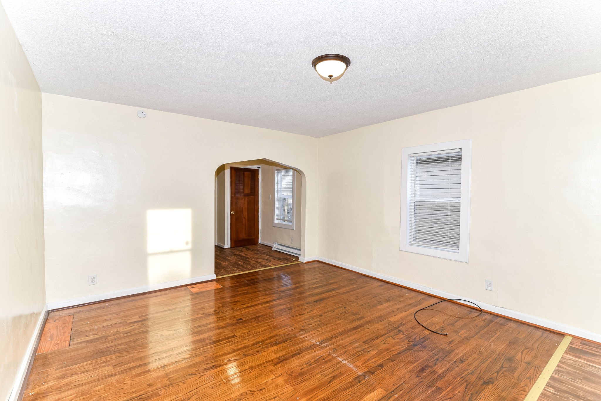 1931 N Oxford St, Indianapolis, IN 46218, USA Photo 17