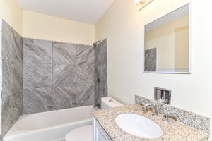 1931 N Oxford St, Indianapolis, IN 46218, USA Photo 25