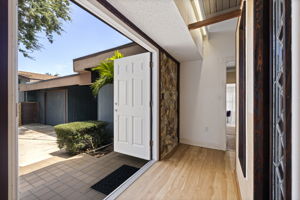 AB3_1932 Arrowhead Dr NE-7